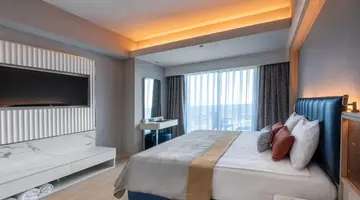 LAGO HOTEL