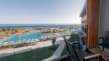 LAGO HOTEL
