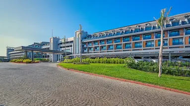 LAGO HOTEL
