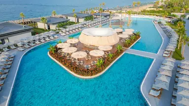 LAGO HOTEL