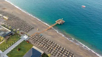 LAGO HOTEL