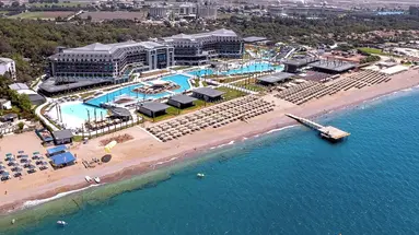 LAGO HOTEL