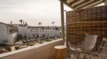 Lago Resort Menorca Suites del Lago - Ad