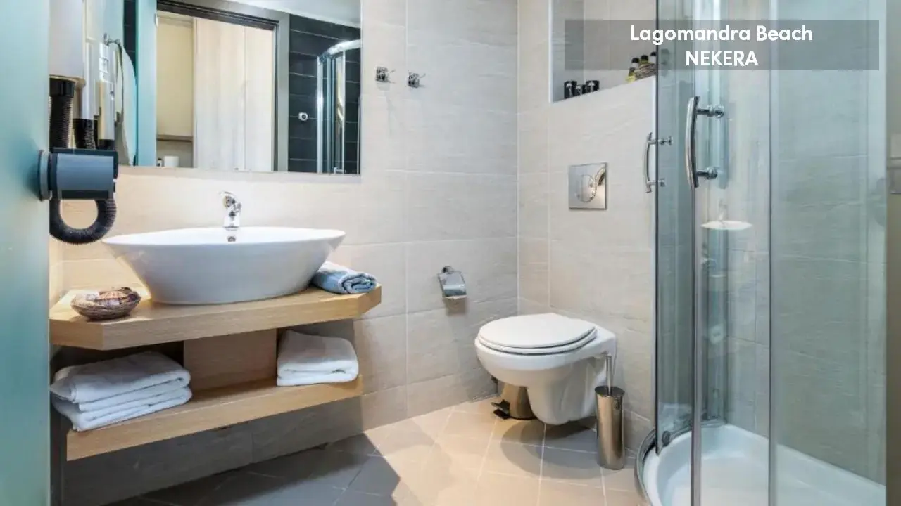 Lagomandra Beach Hotel