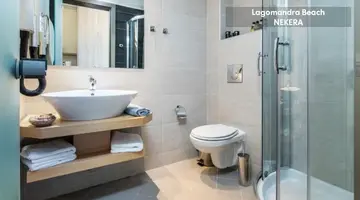 Lagomandra Beach Hotel