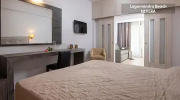 Lagomandra Beach Hotel