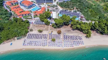 Lagomandra Beach Hotel