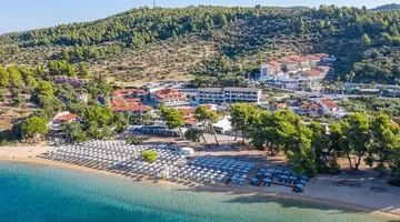 Lagomandra Beach