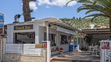 Lagomandra Beach