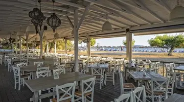 Lagomandra Beach