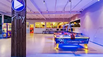 Lagomandra Hotel and Spa