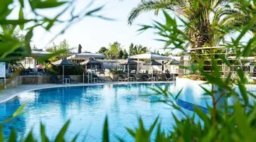 Lagomandra Hotel and Spa
