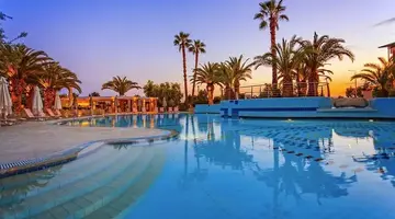 Lagomandra Hotel and Spa