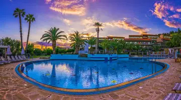 Lagomandra Hotel and Spa