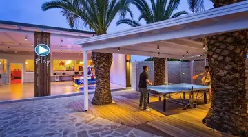 Lagomandra Hotel and Spa