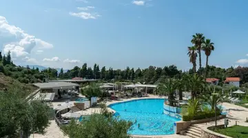 Lagomandra Hotel and Spa