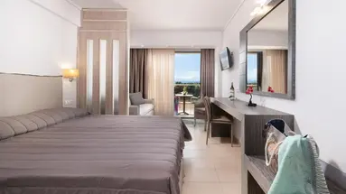 Lagomandra Hotel and Spa