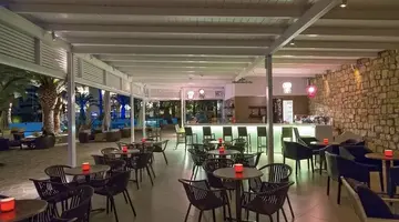 Lagomandra Hotel and Spa