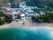 Lagomandra Hotel