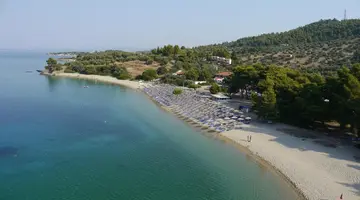 Lagomandra Hotel