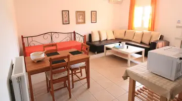 Lagoon View Apartments