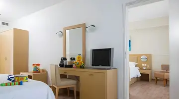 Lagos Mare Hotel