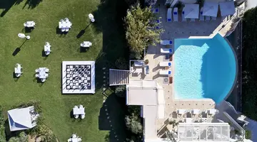 Lagos Mare Hotel