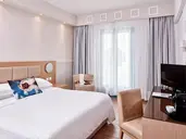 Lagos Mare Hotel