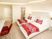 Laguna Beach Alya Resort