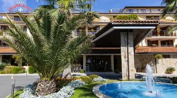 LAGUNA BEACH RESORT & SPA