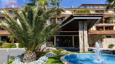 LAGUNA BEACH RESORT & SPA