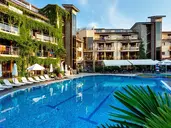 LAGUNA BEACH RESORT & SPA