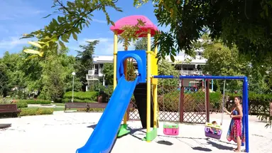 LAGUNA GARDEN