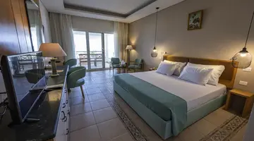 Lahami Bay