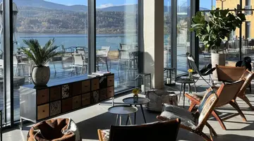 Lake Hill Apartments