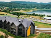 Lake Hill Apartments