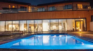 Lake Hill Resort & SPA