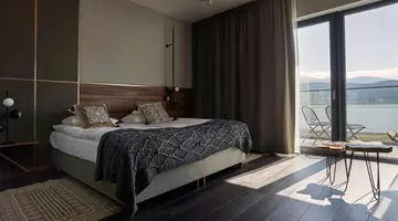 Lake Hill Resort & Spa