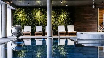 Lake Hill Resort & SPA