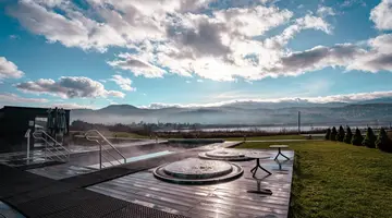 Lake Hill Resort & Spa