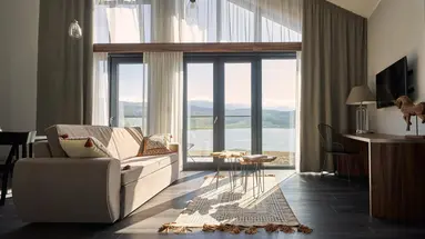 Lake Hill Resort & Spa