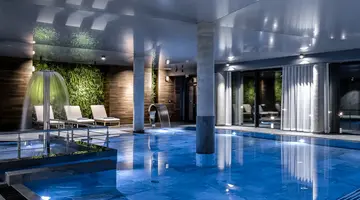 Lake Hill Resort & Spa