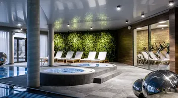 Lake Hill Resort & Spa