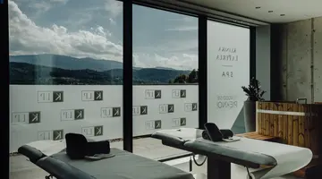 Lake Hill Resort & Spa