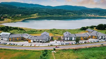 Lake Hill Resort & SPA