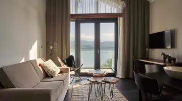 Lake Hill Resort & Spa