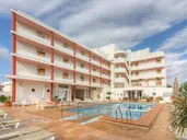 Lakiki Apartments