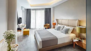 Lalila Blue Suites