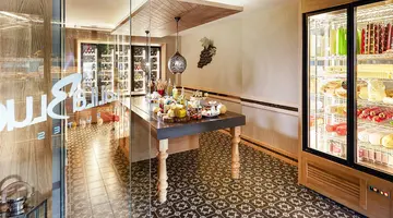 Lalila Blue Suites