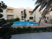 Lambrinos Suites